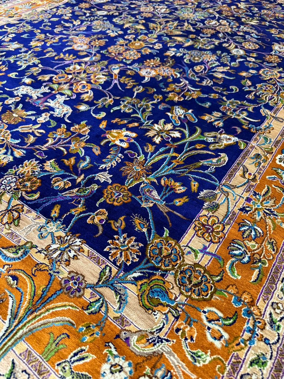 Kashmir Pure Silk Carpet (6 x 4) ft Hand knotted