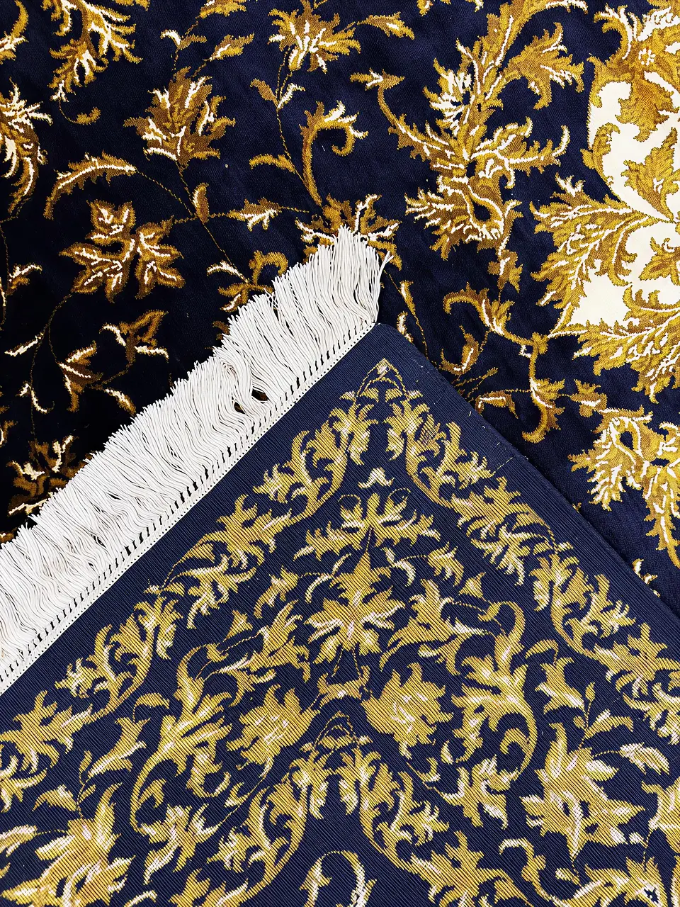 Handmade Kashmir Pure Silk  (Navy Blue) 4 x 6 ft Hand Knotted